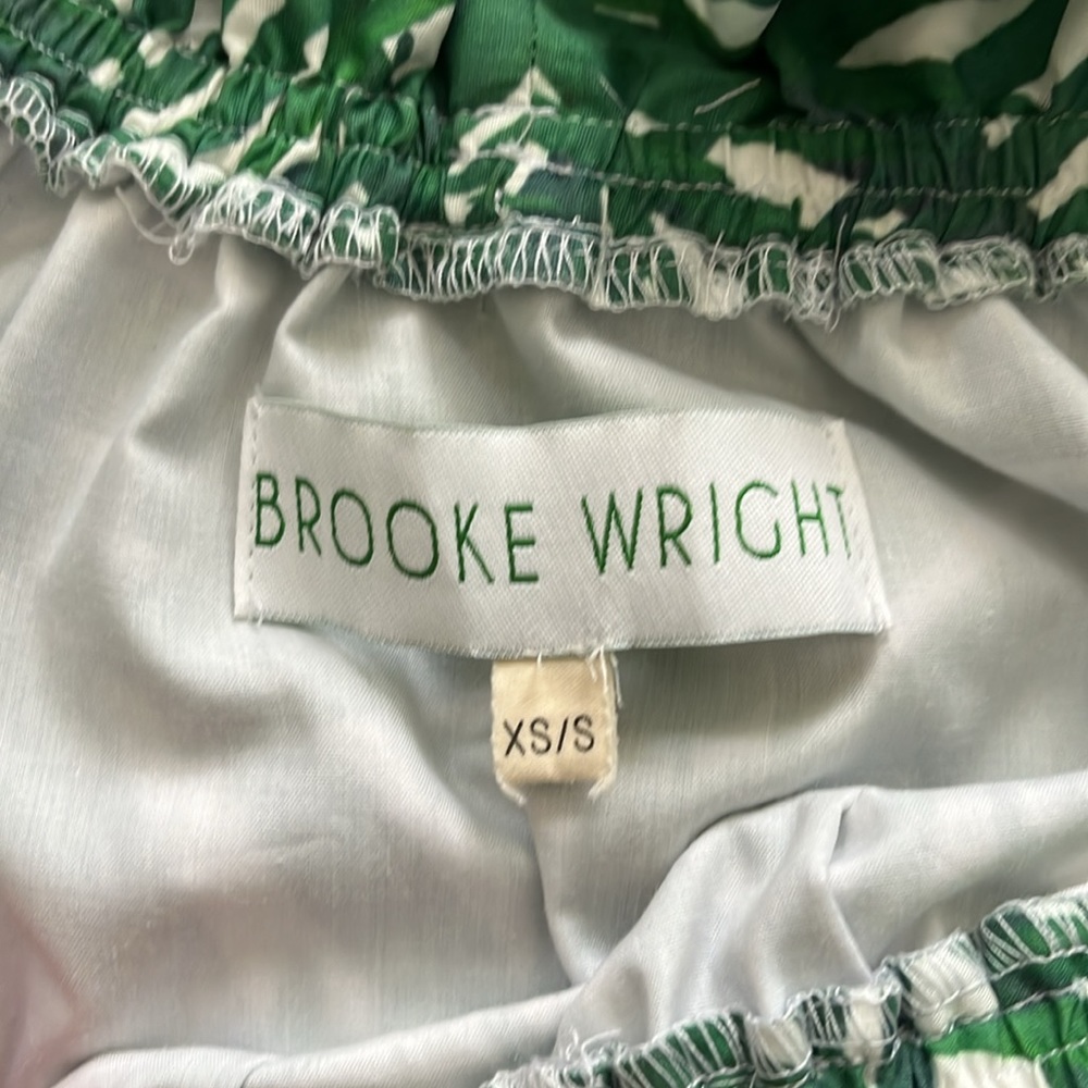 Off The Shoulder Brooke Wright Palm Leaf Dress! - image 4